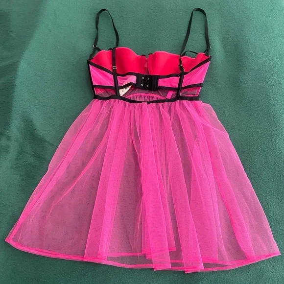 Victoria’s Secret Black Cage Babydoll - Picture 7 of 13